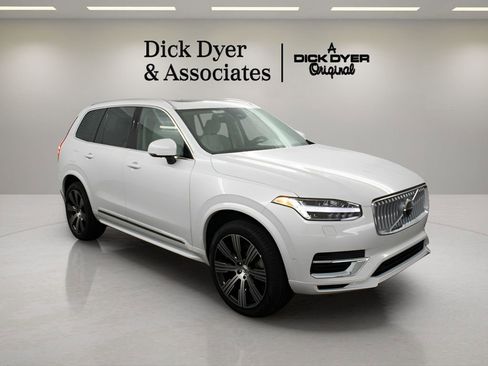 New 2025 Volvo XC90 T8 Plus w/ Protection Package Premier image 1