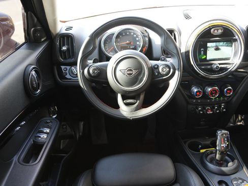 Used 2020 MINI Cooper Countryman S image 11