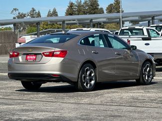 Used 2023 Chevrolet Malibu LT video 3