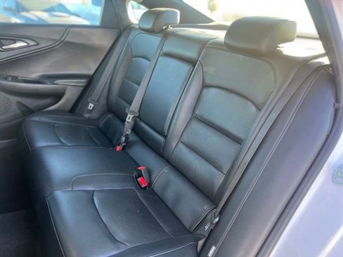 Used 2016 Chevrolet Malibu Premier image 16