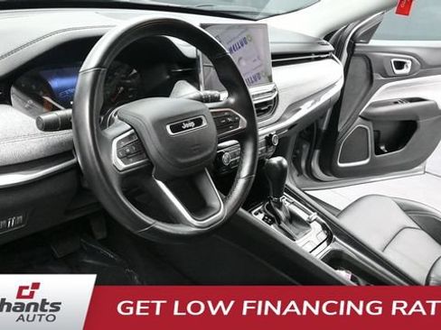 Used 2022 Jeep Compass Latitude AWD/4WD image 28