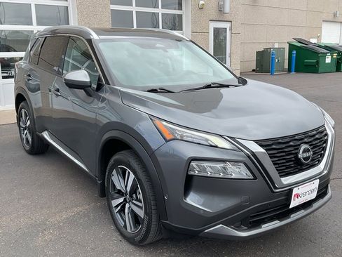 Used 2023 Nissan Rogue SL w/ SL Premium Package AWD/4WD image 3
