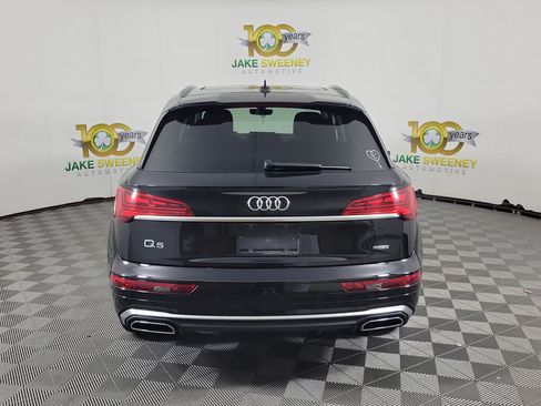 Used 2021 Audi Q5 e Premium Plus AWD/4WD image 3