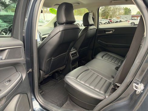 Used 2024 Ford Edge SEL w/ Convenience Package AWD/4WD image 10