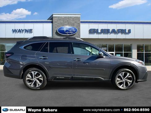 Used 2022 Subaru Outback Touring image 5