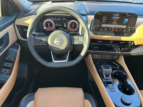 Used 2022 Nissan Rogue Platinum w/ Head-Up Display Package image 13