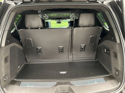 Certified 2023 Cadillac Escalade Sport Platinum w/ LPO, Floor Liner Package AWD/4WD image 13