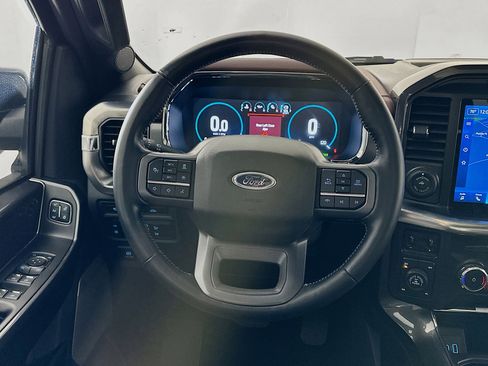 Used 2022 Ford F150 Lariat image 18