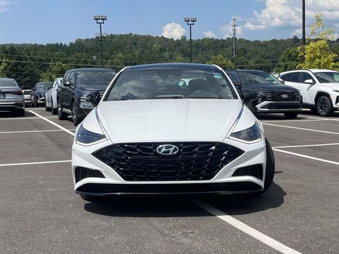 Used 2022 Hyundai Sonata SEL Plus w/ Preferred Accessory Package FWD image 8