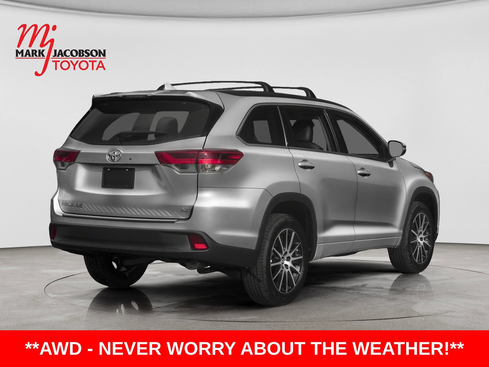 Used 2018 Toyota Highlander XLE w/ Carpet Mat Package (TMS) AWD/4WD image 2