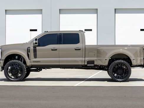 Used 2026 Ford F450 King Ranch w/ Chrome Package AWD/4WD image 8