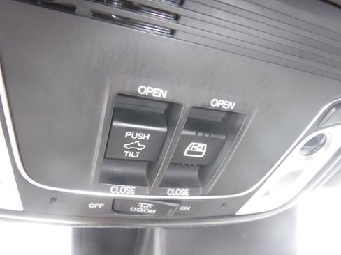 Used 2023 Honda Ridgeline Black Edition image 35