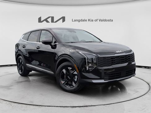 New 2026 Kia Sportage LX FWD image 2