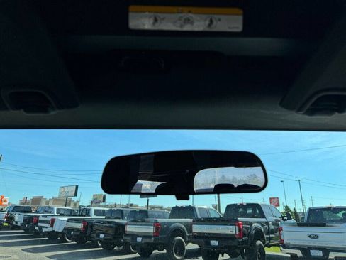 Used 2017 Jeep Wrangler Sport image 31