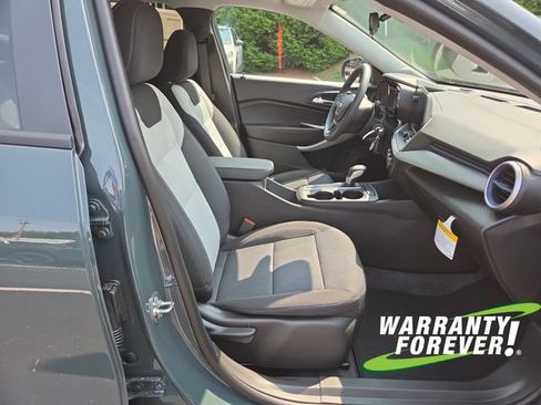 New 2026 Chevrolet Trax LS w/ LS Convenience Package FWD image 14