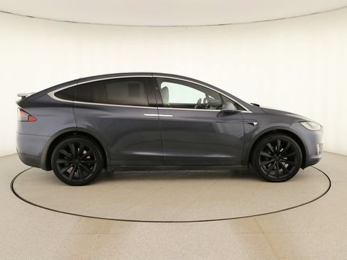 Used 2019 Tesla Model X AWD/4WD image 8