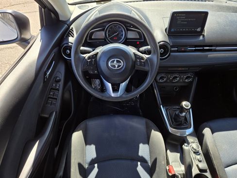 Used 2016 Scion iA image 10