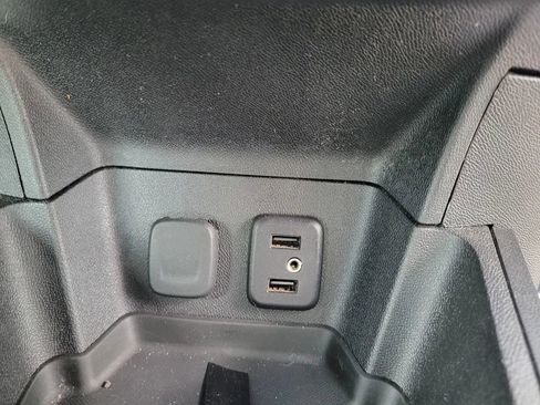 Used 2018 Chevrolet Volt Premier image 14