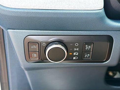 Used 2024 Ford Maverick XLT FWD image 18