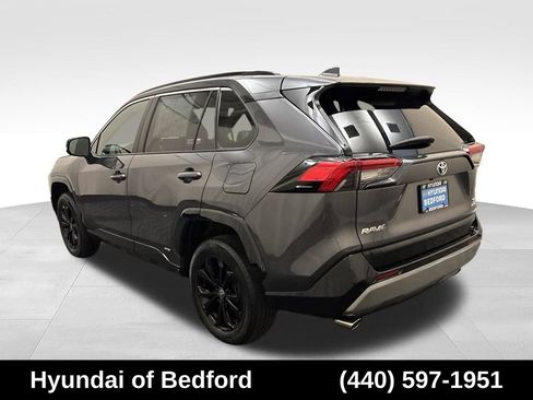 Used 2023 Toyota RAV4 SE w/ Convenience Package AWD/4WD image 8