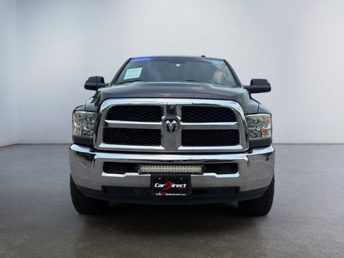 Used 2018 RAM 2500 Tradesman w/ Chrome Appearance Group AWD/4WD image 11