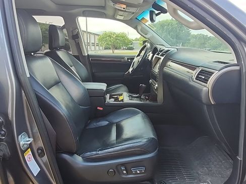 Used 2017 Lexus GX 460 Premium AWD/4WD image 33