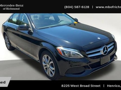 Used 2017 Mercedes-Benz C 300 4MATIC Sedan image 4