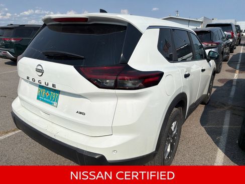 Certified 2024 Nissan Rogue S AWD/4WD image 8