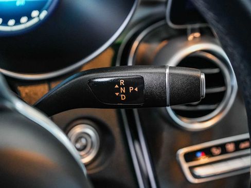 Used 2022 Mercedes-Benz GLC 300 image 15