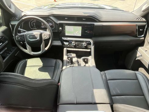 Used 2026 GMC Sierra 1500 Denali w/ Denali Reserve Package AWD/4WD image 15