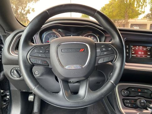 Used 2016 Dodge Challenger SXT image 52