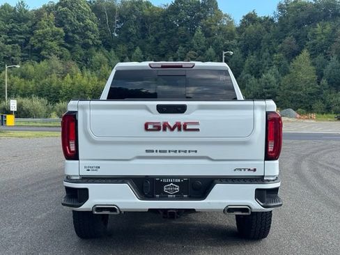 Used 2022 GMC Sierra 1500 AT4 w/ AT4 Preferred Package AWD/4WD image 6