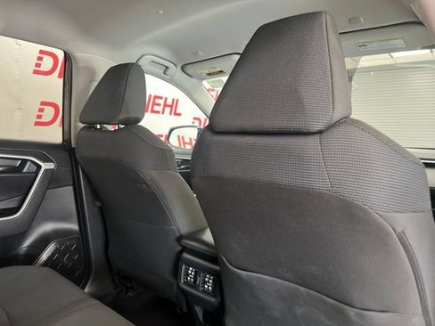 Used 2024 Toyota RAV4 LE AWD/4WD image 11
