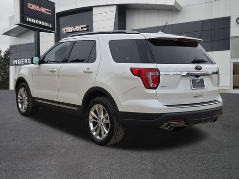 Used 2018 Ford Explorer XLT w/ Equipment Group 202A image 23