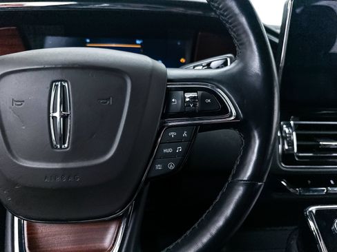 Used 2022 Lincoln Navigator L Reserve AWD/4WD image 30