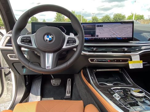 New 2027 BMW X7 xDrive40i w/ Executive Package AWD/4WD image 21