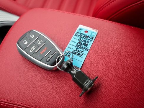 New 2025 Alfa Romeo Stelvio Sprint w/ Veloce Package image 29