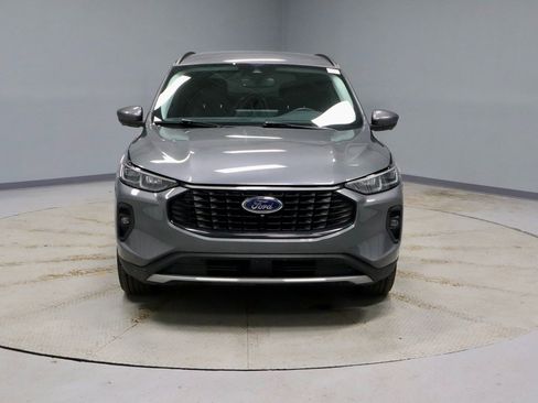 Certified 2024 Ford Escape Platinum image 7