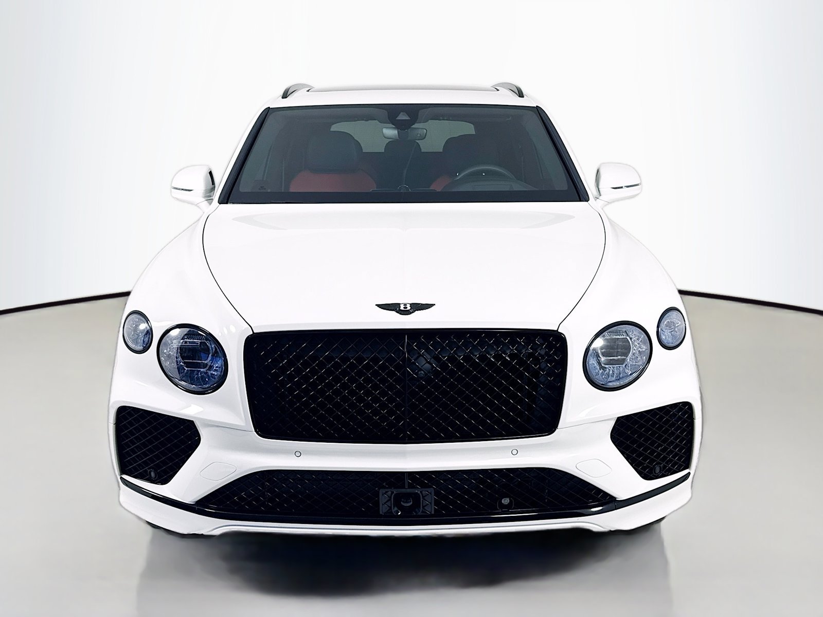 Used 2026 Bentley Bentayga AWD/4WD image 2