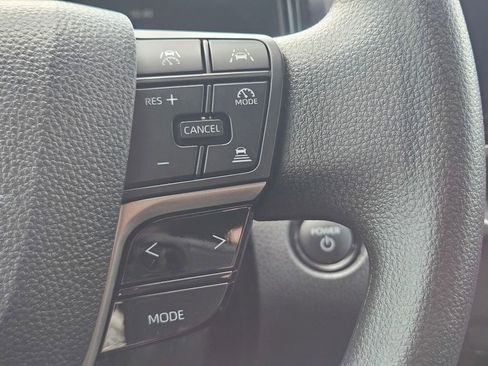 Used 2025 Toyota Camry LE w/ Convenience Package FWD image 24