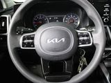 Used 2022 Kia Sorento LX image 5