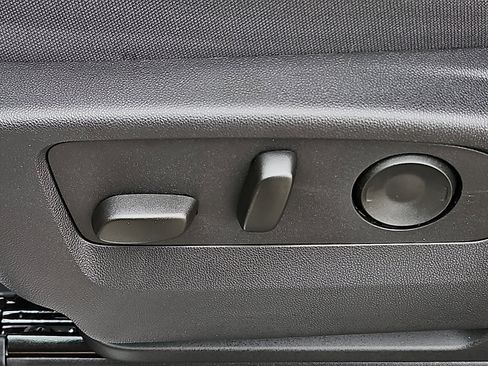 Certified 2025 GMC Sierra 1500 Elevation w/ Preferred Package image 25