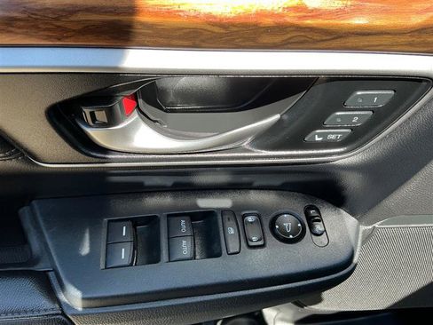 Used 2018 Honda CR-V EX-L image 28