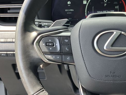 Used 2024 Lexus GX 550 w/ Accessory Package (2T) AWD/4WD image 21