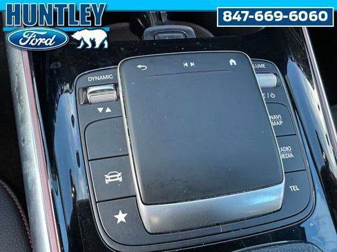 Used 2022 Mercedes-Benz GLA 35 AMG 4MATIC w/ Premium Package Lite image 25