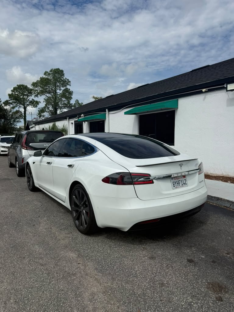Used 2019 Tesla Model S Performance AWD/4WD image 5