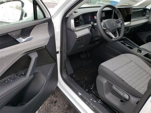 New 2025 Volkswagen Tiguan S image 6