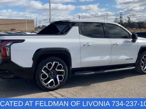 Certified 2024 Chevrolet Silverado EV RST image 8