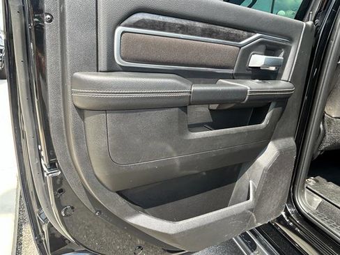 Used 2024 RAM 2500 Big Horn image 24