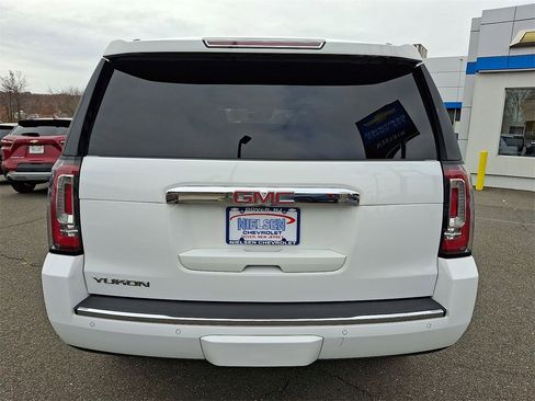 Certified 2020 GMC Yukon Denali w/ Open Road Package image 23